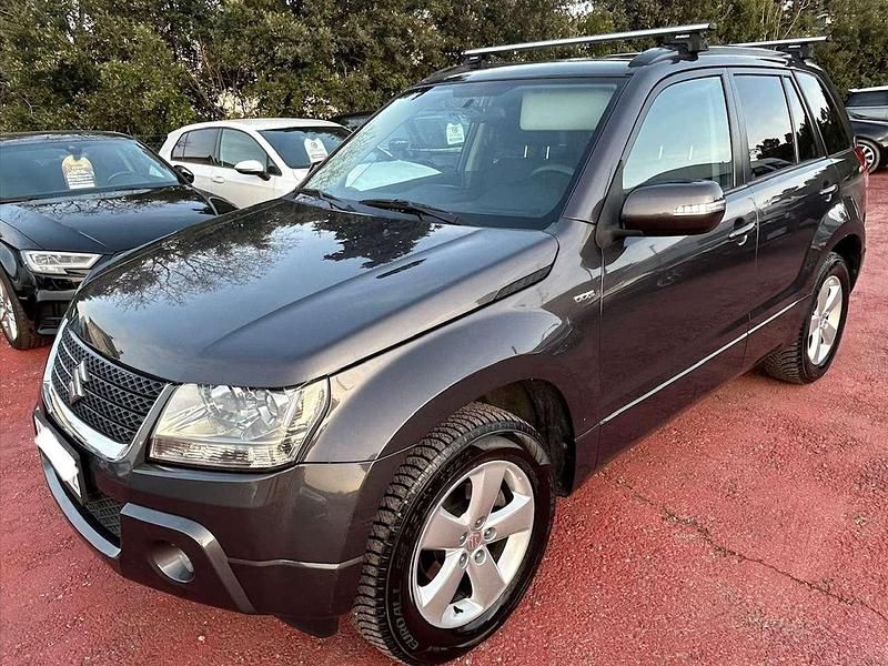 Usata Suzuki Grand Vitara 129 CV (94 kW) 2010 Grigio SUV