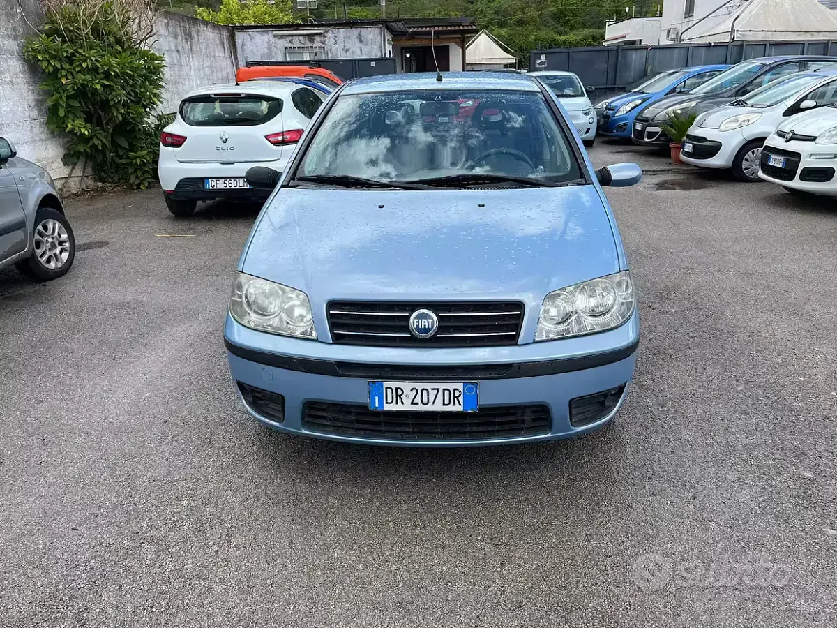 Usata Fiat Punto Active 60 CV (44 kW) 2006 Utilitaria
