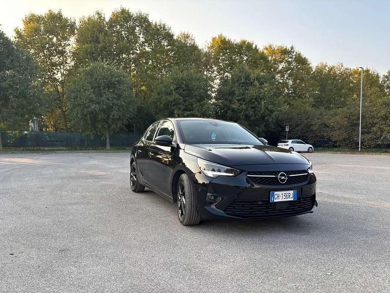 Usata Opel Corsa GS Line 131 CV (96 kW) 2022 Nero Berlina