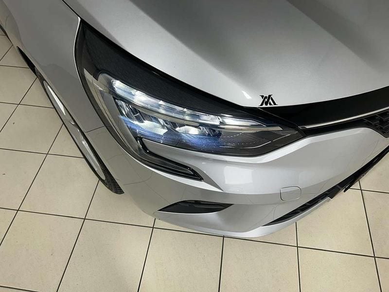 Usata Renault Clio V Business 91 CV (66 kW) 2022 Grigio Berlina