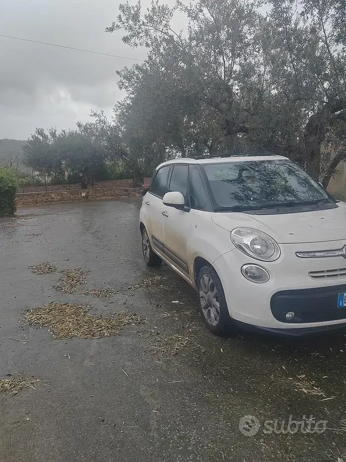 Usata Fiat 500L 105 CV (77 kW) 2014 Bianco Monovolume