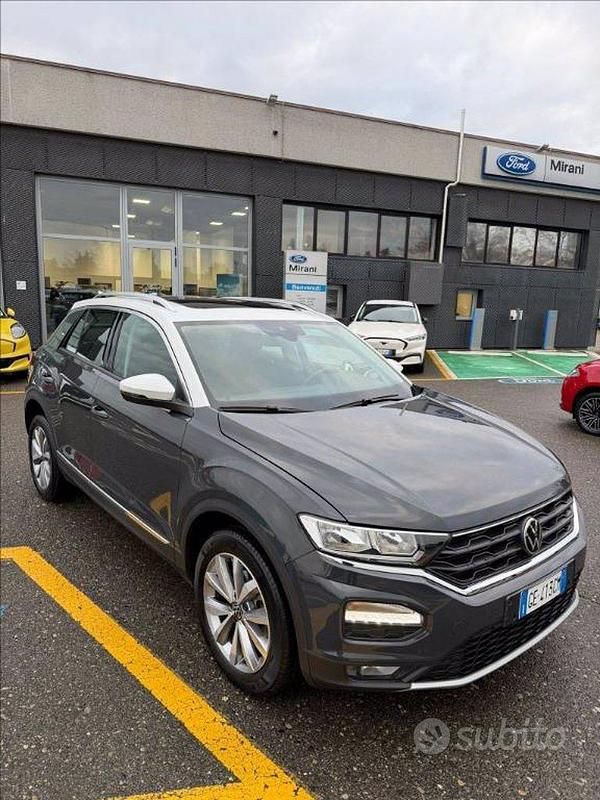 Usata VW T-Roc Style 116 CV (85 kW) 2021 Grigio SUV
