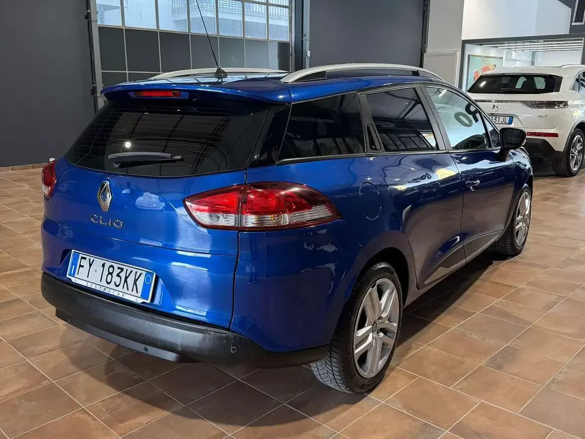 Usata Renault Clio 90 CV (66 kW) 2019 Blu/azzurro Station wagon