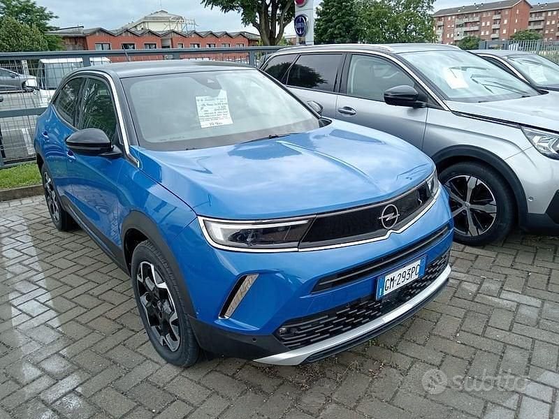 Usata Opel Mokka Ultimate 130 CV (95 kW) 2023 Blu SUV