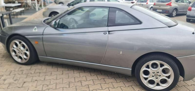 Usata Alfa Romeo GTV 150 CV (110 kW) 2001 Coupé