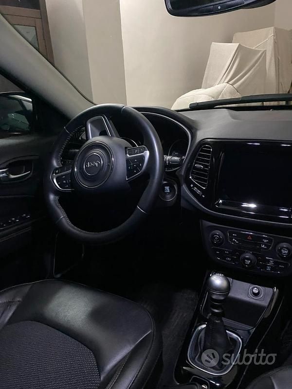 Usata Jeep Compass 131 CV (96 kW) 2021 Grigio SUV