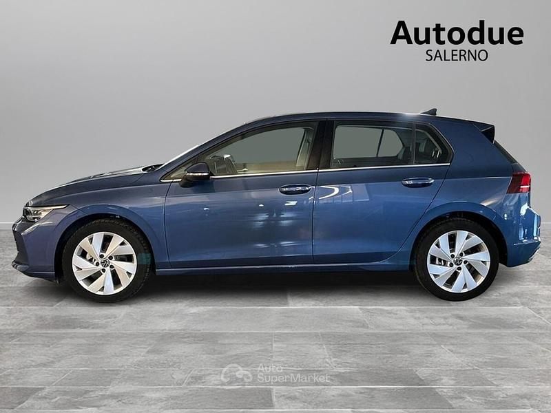 Usata VW Golf VIII Style 150 CV (110 kW) 2025 Blu Berlina