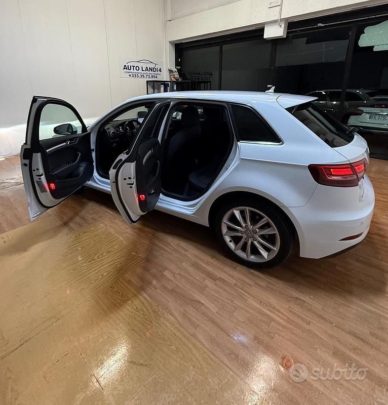 Usata Audi A3 Business 110 CV (80 kW) 2016 Bianco Berlina