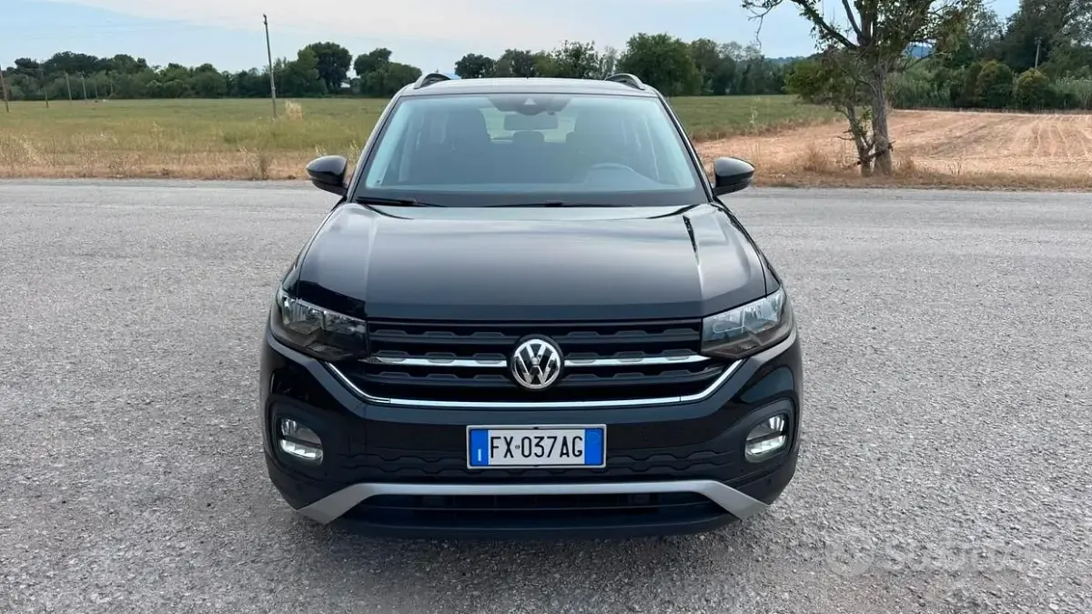 Usata VW T-Cross Style 95 CV (69 kW) 2019 Nero SUV