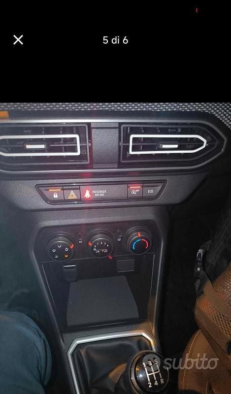 Usata Dacia Sandero 101 CV (74 kW) 2024 Bianco Utilitaria