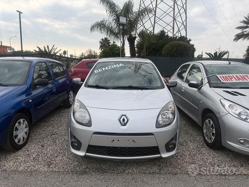 Usata Renault Twingo 75 CV (55 kW) 2011 Grigio Utilitaria