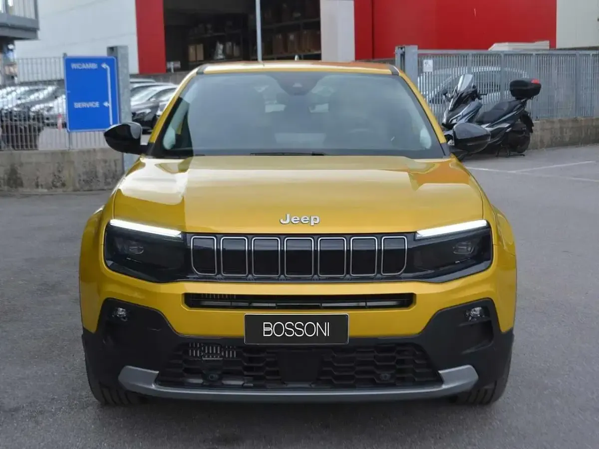 Nuova Jeep Avenger Summit 101 CV (74 kW) 2025 SUV
