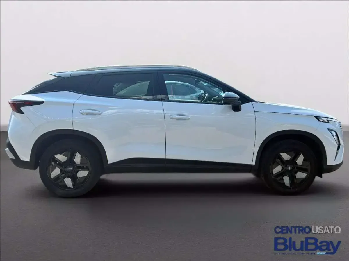 Usata Omoda 5 147 CV (108 kW) 2025 Bianco SUV