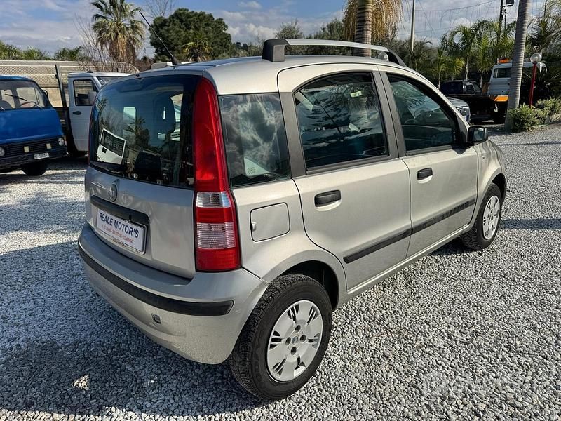 Usata Fiat Panda 70 CV (51 kW) 2005 Utilitaria