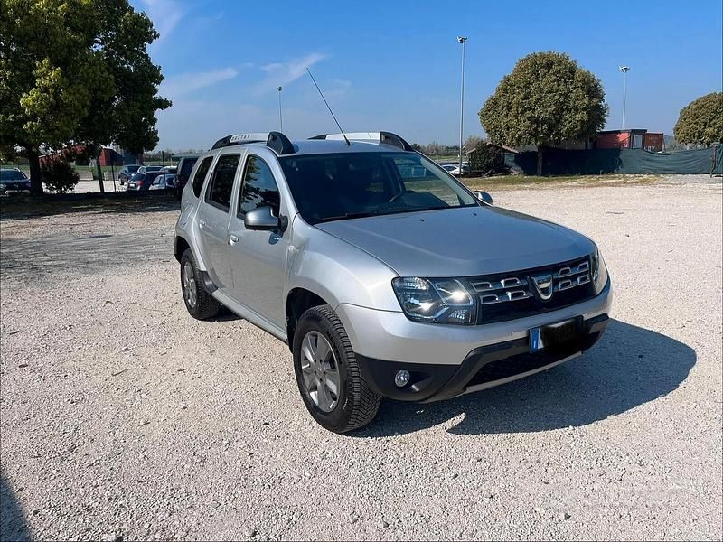 Usata Dacia Duster 115 CV (84 kW) 2017 Grigio SUV