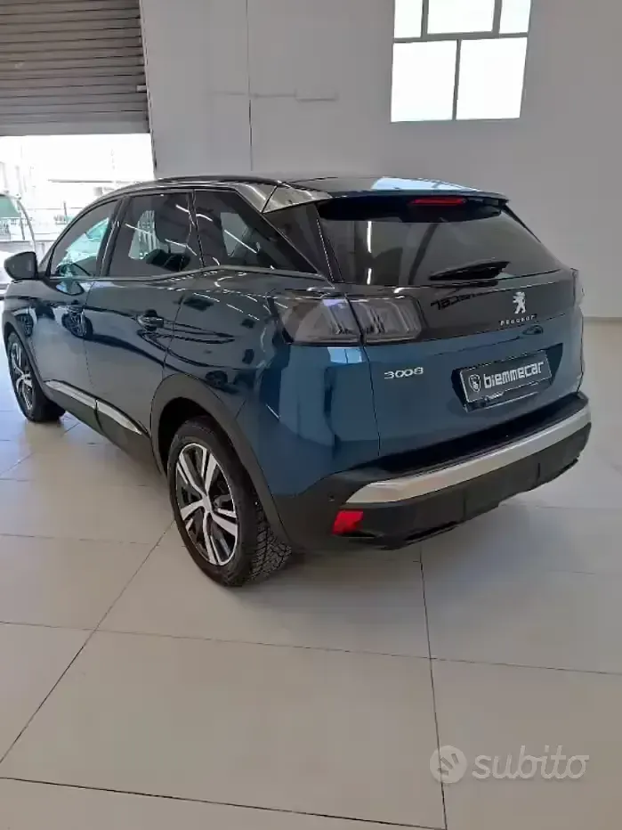Usata Peugeot 3008 Active 131 CV (96 kW) 2022 Blu SUV