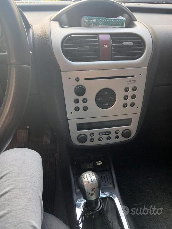 Usata Opel Adam 2004 Utilitaria