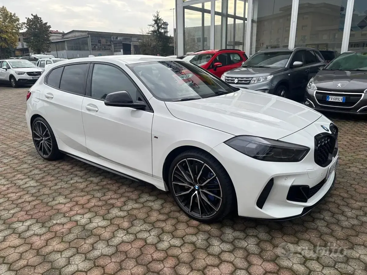 Usata BMW M135 306 CV (225 kW) 2022 Bianco Utilitaria