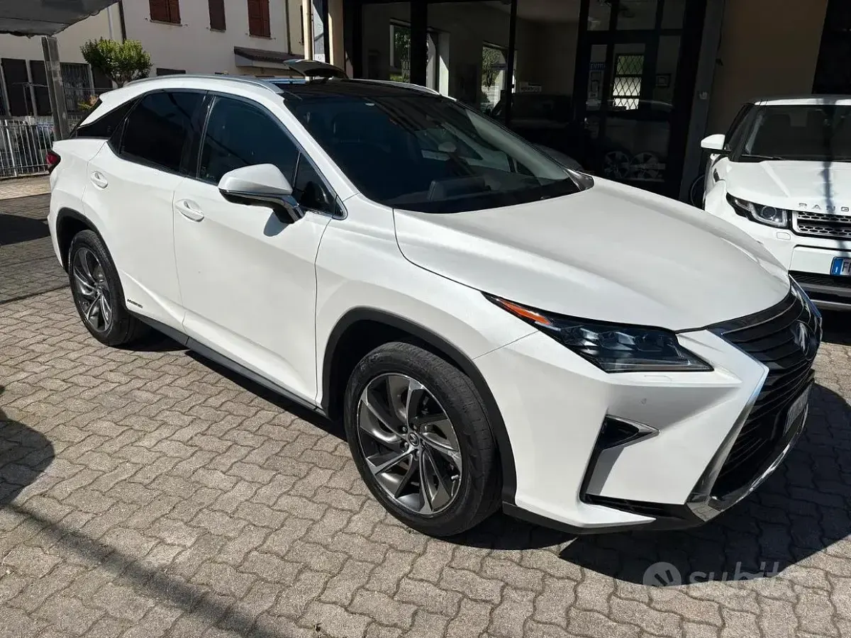 Usata Lexus RX450h Luxury Line 262 CV (192 kW) 2019 Bianco SUV