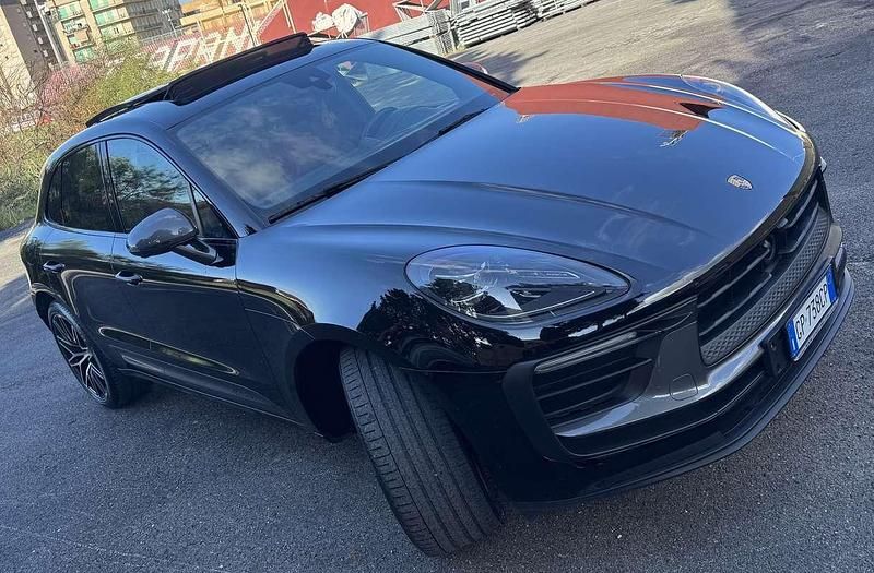 Usata 2023 Porsche Macan SUV | 64.500 € (Buon prezzo) - Immagine 1/4