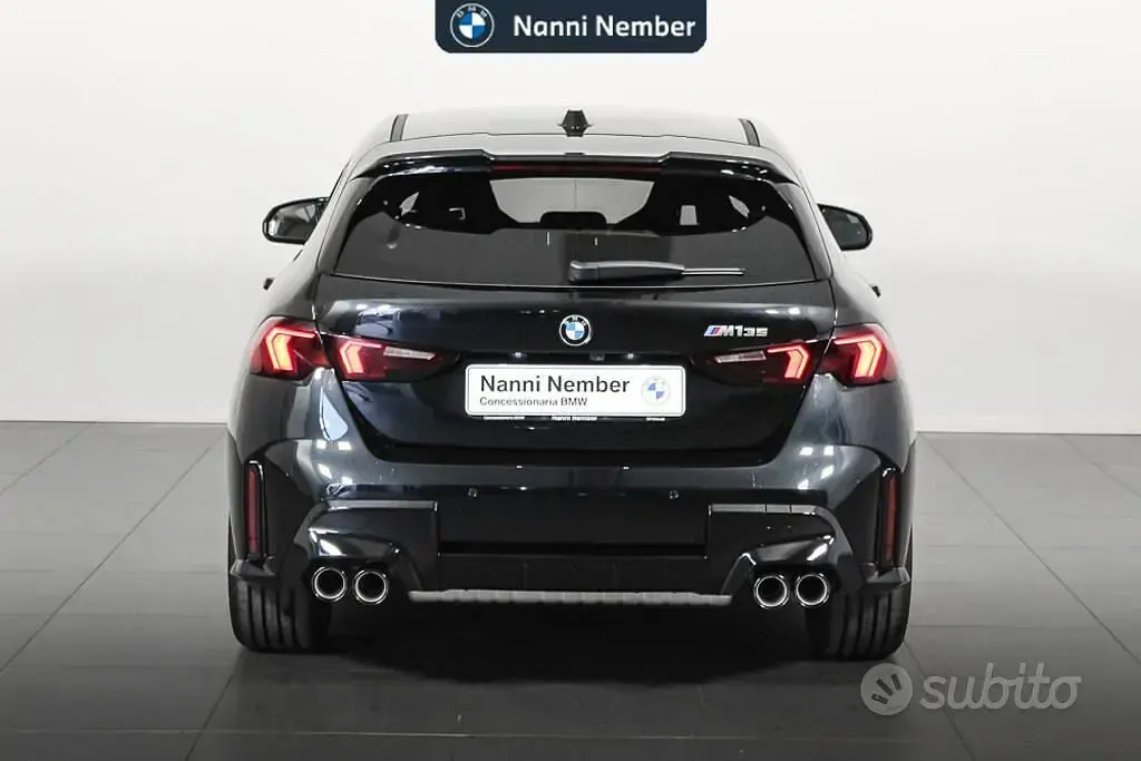 Nuova BMW M135 M Sport 300 CV (220 kW) 2026 Nero Utilitaria