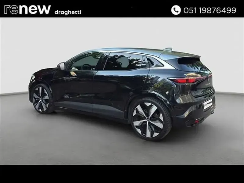 Usata Renault Megane E-Tech Techno 161 kW (220 CV) 2023 Nero Utilitaria