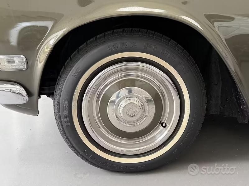 Usata Rolls Royce Silver Shadow 200 CV (147 kW) 1970 Verde Berlina