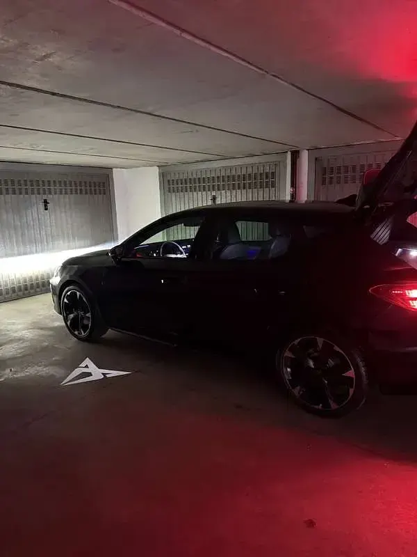 Usata Cupra Leon 150 CV (110 kW) 2025 Berlina