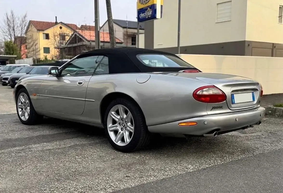 Usata Jaguar XK8 284 CV (208 kW) 1998 Cabrio