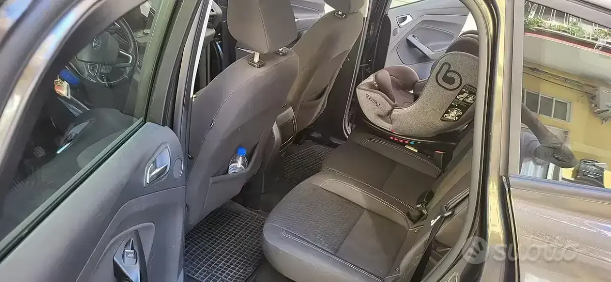Usata Ford C-MAX 105 CV (77 kW) 2018 Grigio Monovolume
