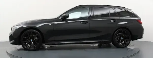 Usata BMW 320 M Sport 190 CV (139 kW) 2025 Saphirschwarz Station wagon