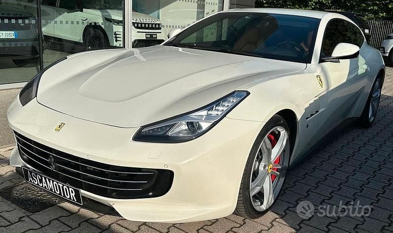 Usata Ferrari GTC4Lusso 610 CV (448 kW) 2017 Bianco Station wagon