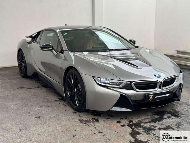 Grigio Usata 2018 BMW i8 Coupé | 106.000 € - Immagine 1/4