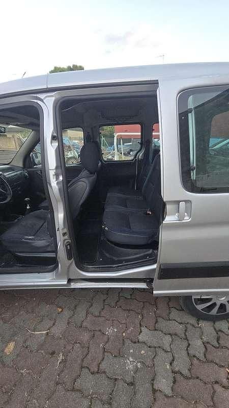 Usata 2007 Citroën Berlingo Monovolume | 800 € (Super prezzo) - Immagine 1/4