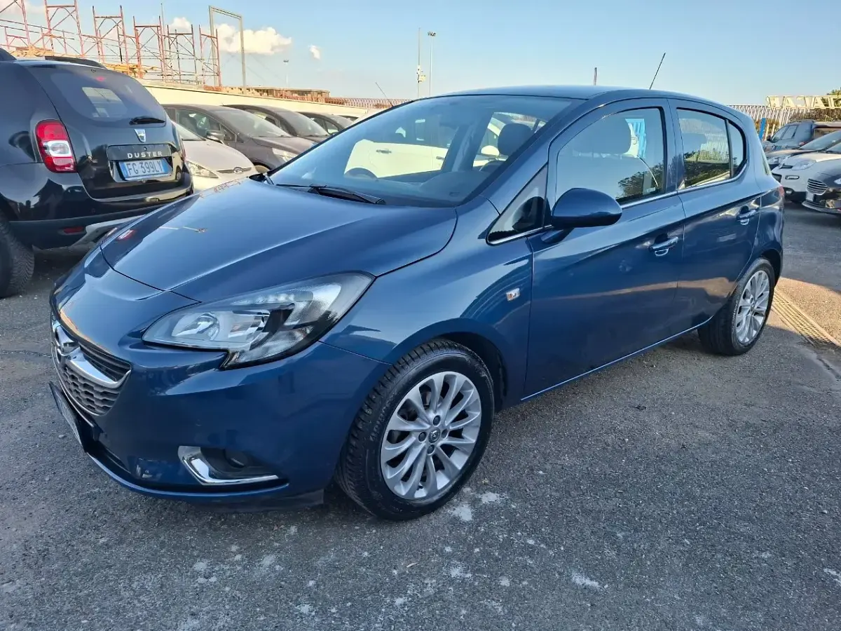 Usata Opel Corsa 90 CV (66 kW) 2017 Utilitaria