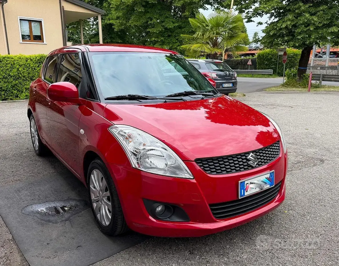Usata Suzuki Swift GL 94 CV (69 kW) 2011 Rosso Utilitaria