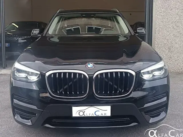 Second-hand BMW X3 Advantage 184 CP (135 kW) 2021 Negru SUV