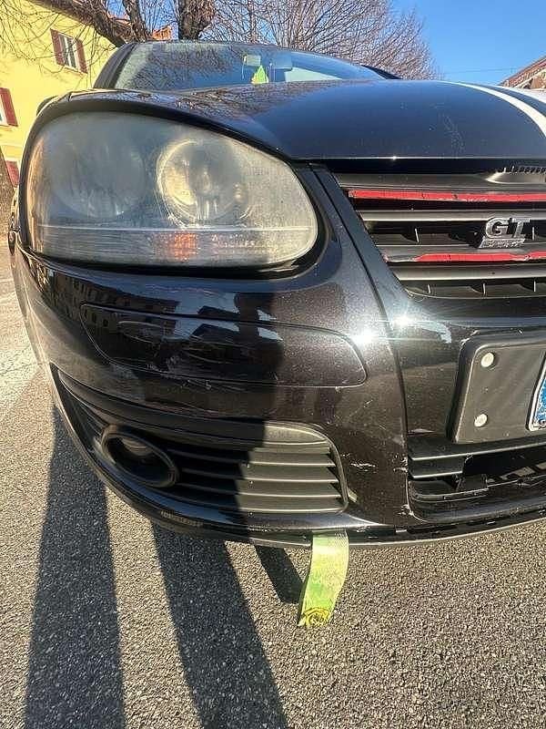 Usata VW Golf V Sportline 140 CV (102 kW) 2007 Berlina