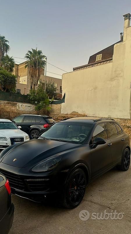Usata Porsche Cayenne Turbo 551 CV (405 kW) 2014 Nero SUV