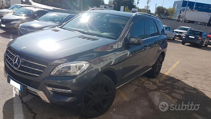 Usata Mercedes ML250 204 CV (150 kW) 2015 Blu SUV