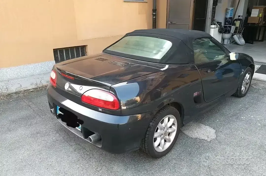 Usata MG TF 116 CV (85 kW) 2003 Cabrio
