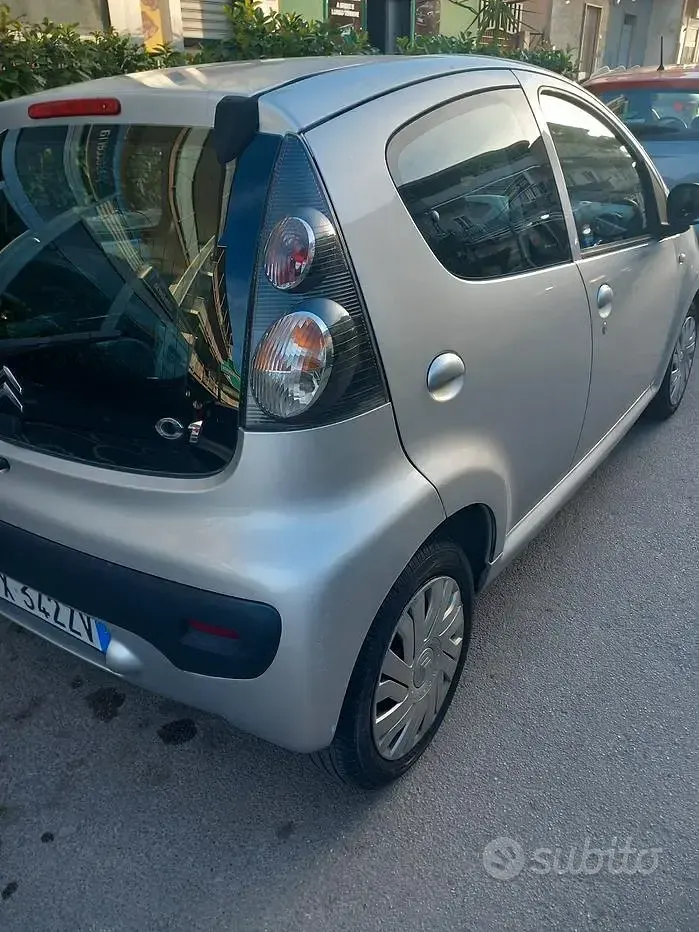 Usata Citroën C1 68 CV (50 kW) 2009 Grigio Utilitaria