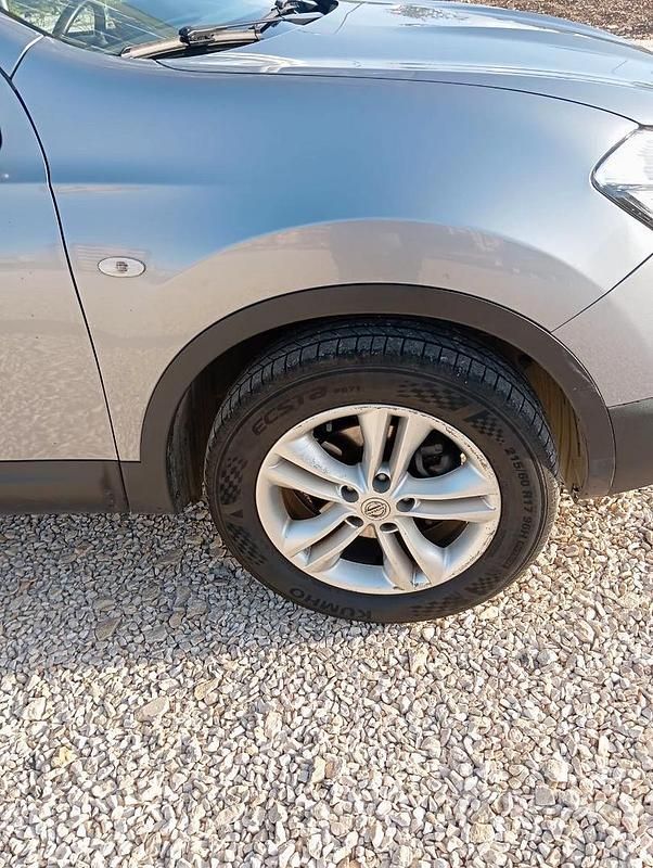 Usata Nissan Qashqai 110 CV (80 kW) 2010 Grigio SUV