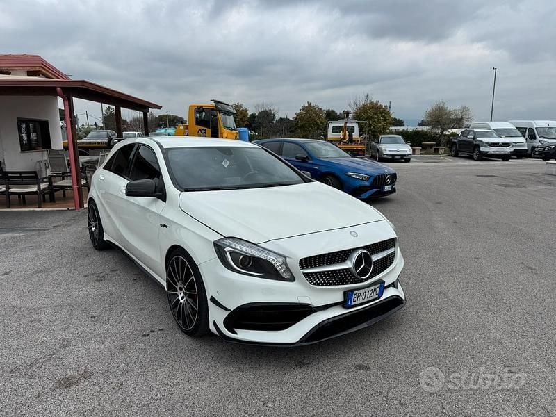 Usata Mercedes A45 AMG 360 CV (264 kW) 2015 Bianco Berlina