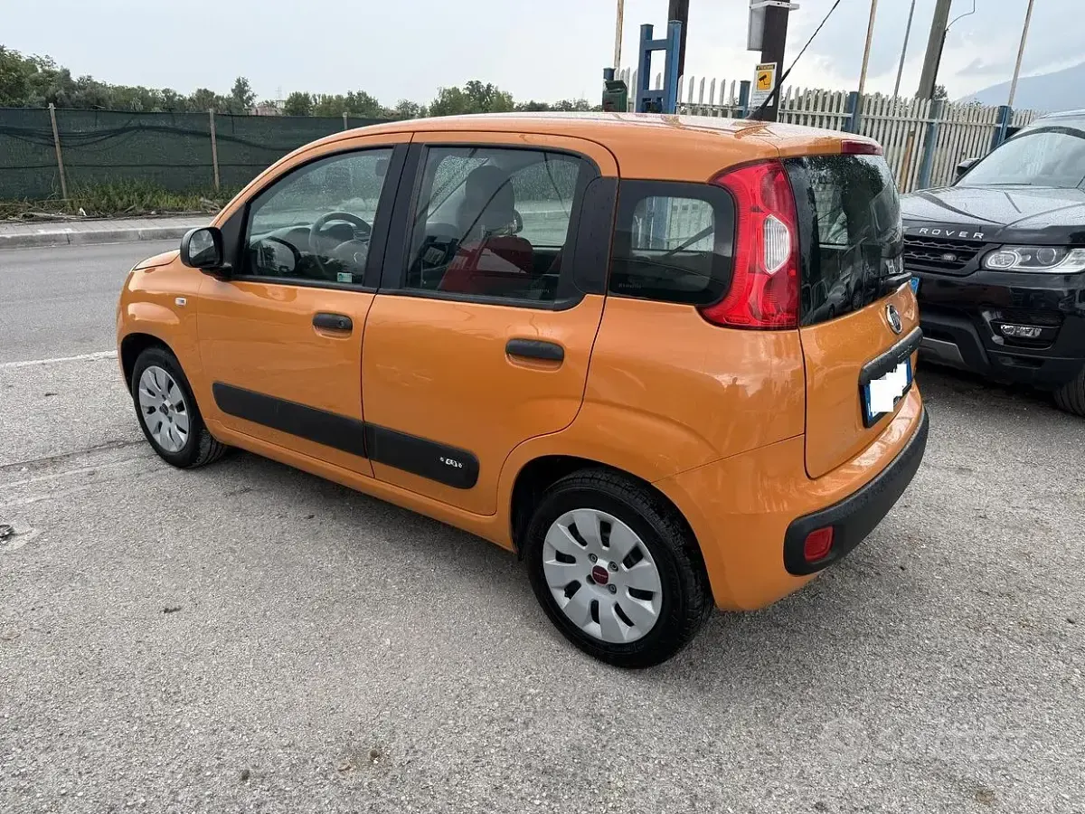 Usata Fiat Panda 69 CV (50 kW) 2018 Arancione Utilitaria