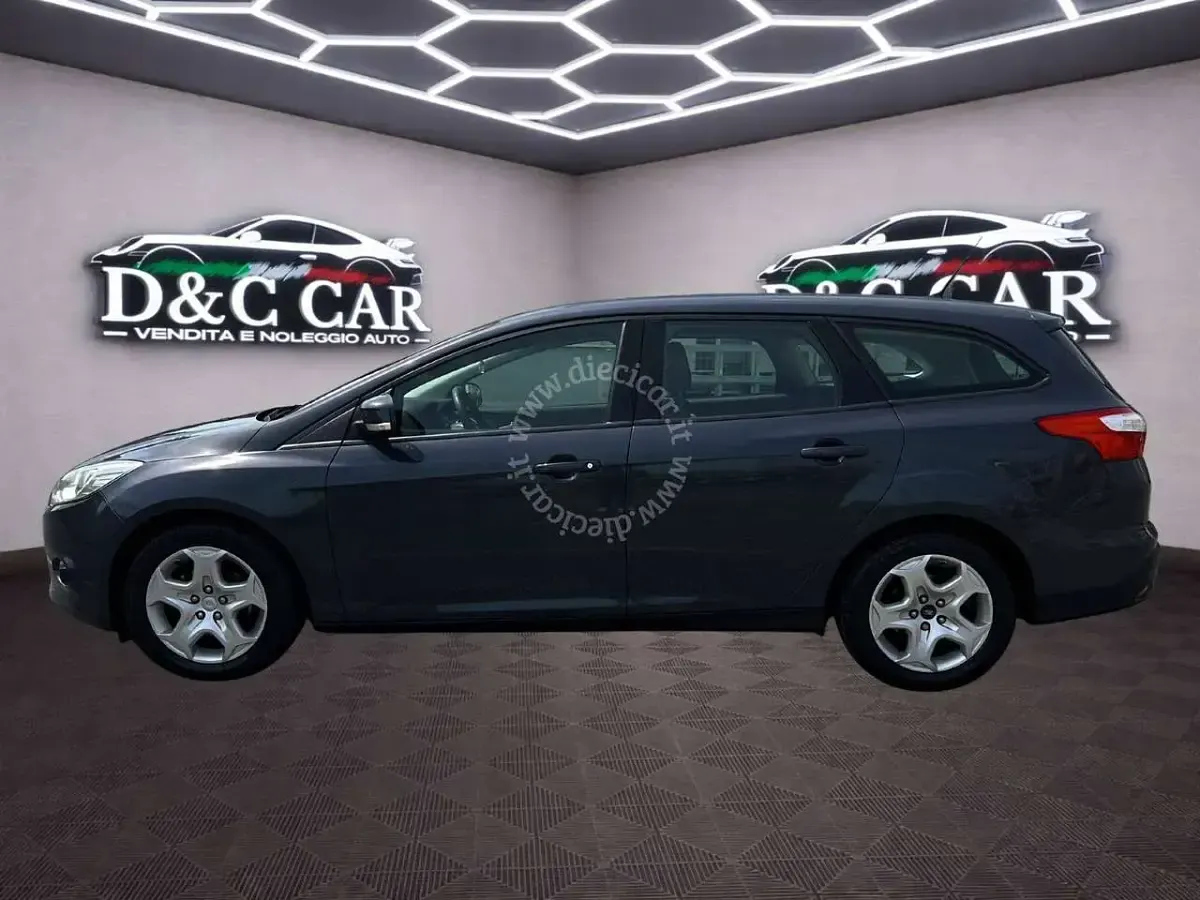 Brugt Ford Focus Business Edition 116 HK (85 kW) 2013 Grå Stationcar