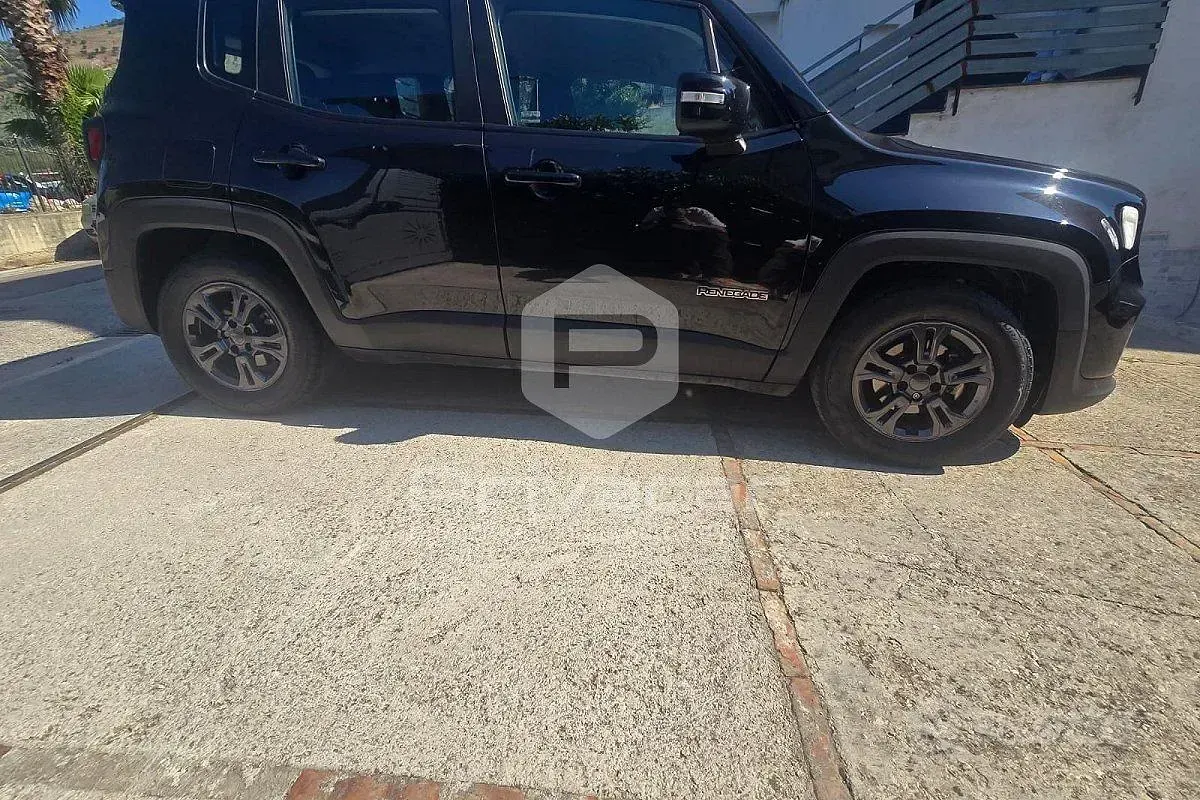 Usata Jeep Renegade Longitude 120 CV (88 kW) 2021 Nero SUV