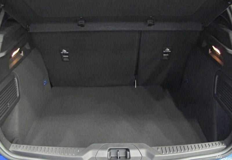 Usata Ford Focus ST-Line 115 CV (84 kW) 2024 Blu Berlina