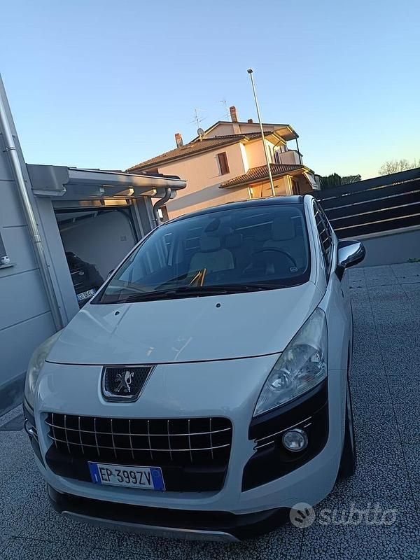 Usata Peugeot 3008 Access 116 CV (85 kW) 2013 Bianco Station wagon