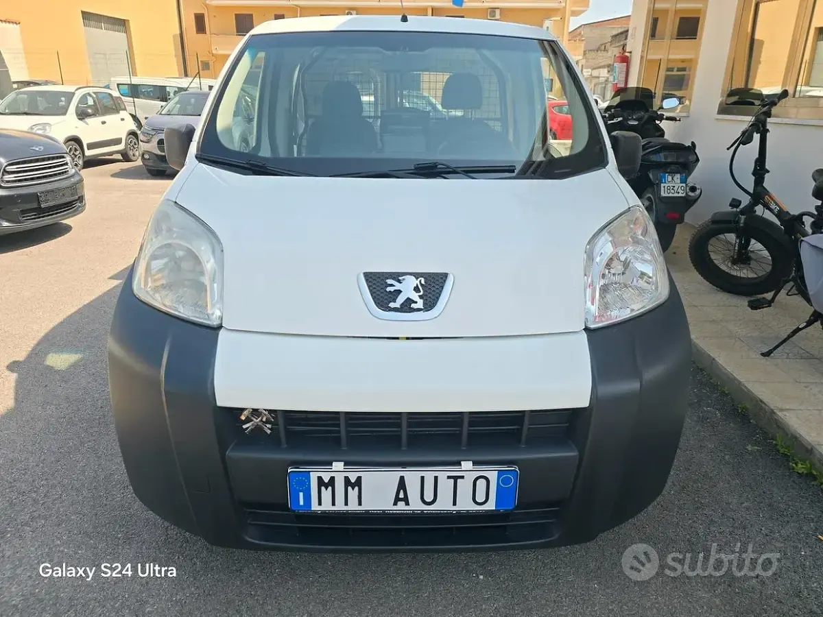 Usata Peugeot Bipper S 75 CV (55 kW) 2013 Bianco Monovolume